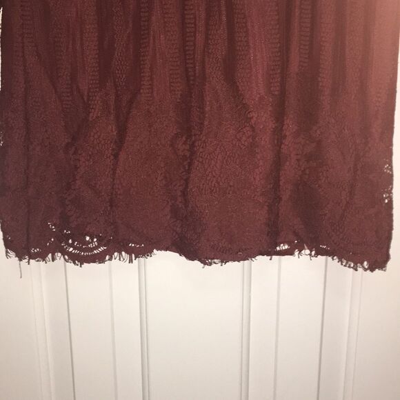 Chance or fate xs lace top - Picture 4 of 7